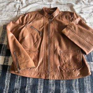 Women’s Cropped Leather Jacket